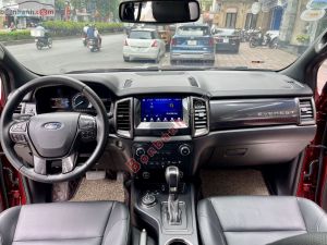 Xe Ford Everest Titanium 2.0L 4x4 AT 2019