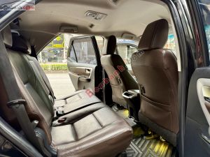 Xe Toyota Fortuner 2.7V 4x2 AT 2017