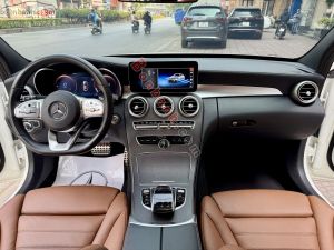 Xe Mercedes Benz C class C300 AMG 2019