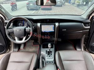 Xe Toyota Fortuner 2.7V 4x2 AT 2019