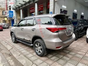 Xe Toyota Fortuner 2.7V 4x2 AT 2019