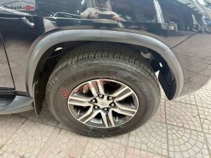 Xe Toyota Fortuner 2.4G 4x2 MT 2018