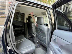 Xe Mitsubishi Outlander 2.0 CVT 2022