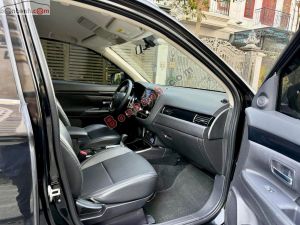 Xe Mitsubishi Outlander 2.0 CVT 2022