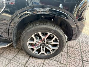 Xe Ford Everest Titanium 2.0L 4x2 AT 2025