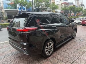 Xe Toyota Innova Cross HEV 2.0 CVT 2025