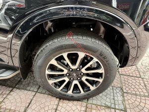 Xe Ford Everest Platinum 2.0L 4x4 AT 2024