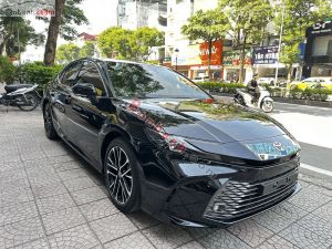 Xe Toyota Camry 2.5 HEV Top 2025