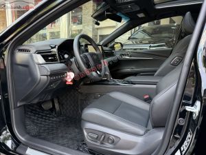 Xe Toyota Camry 2.5 HEV Top 2025