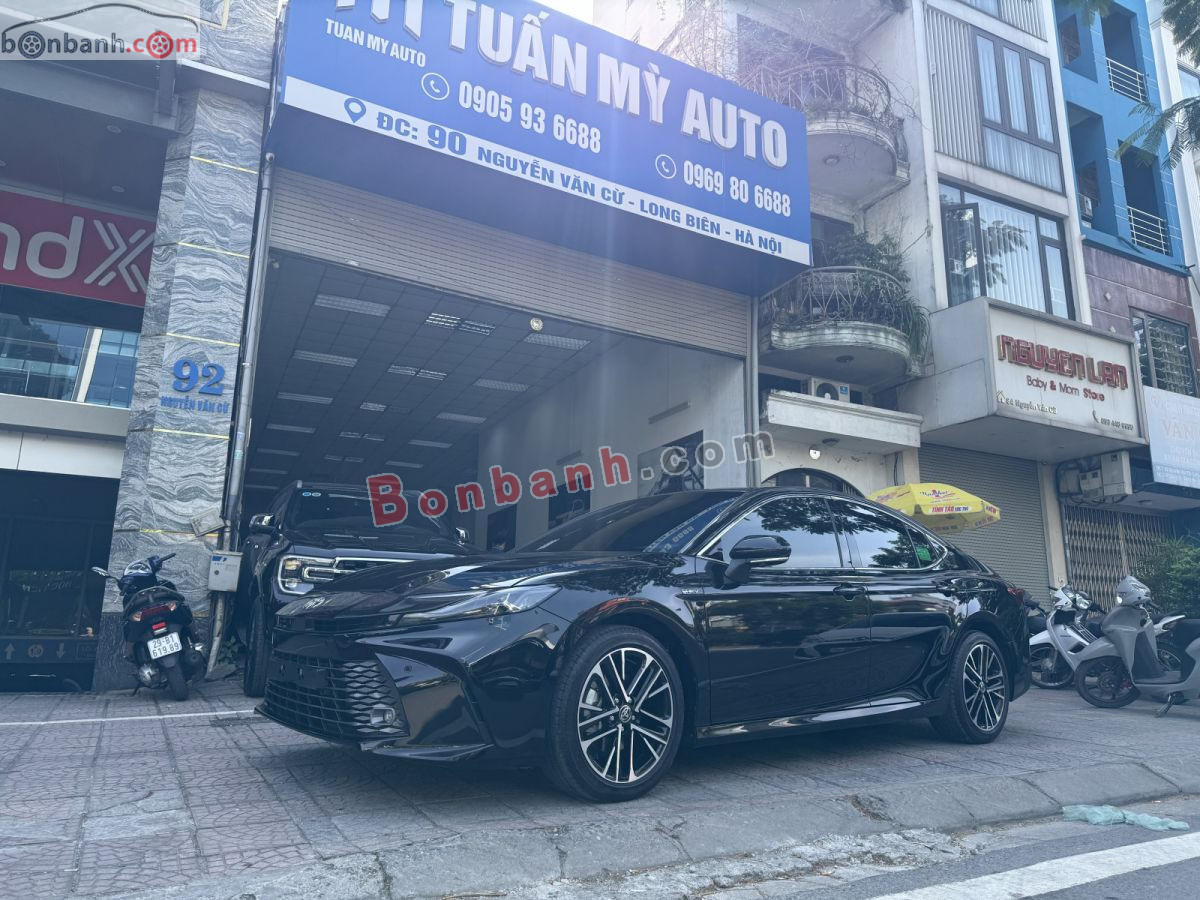 Toyota Camry 2.5 HEV Top 2025