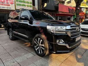 Xe Toyota Land Cruiser 4.6 V8 2019