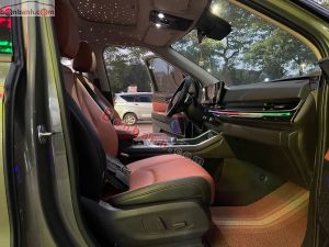 Xe Kia Carnival Signature 2.2D 2024