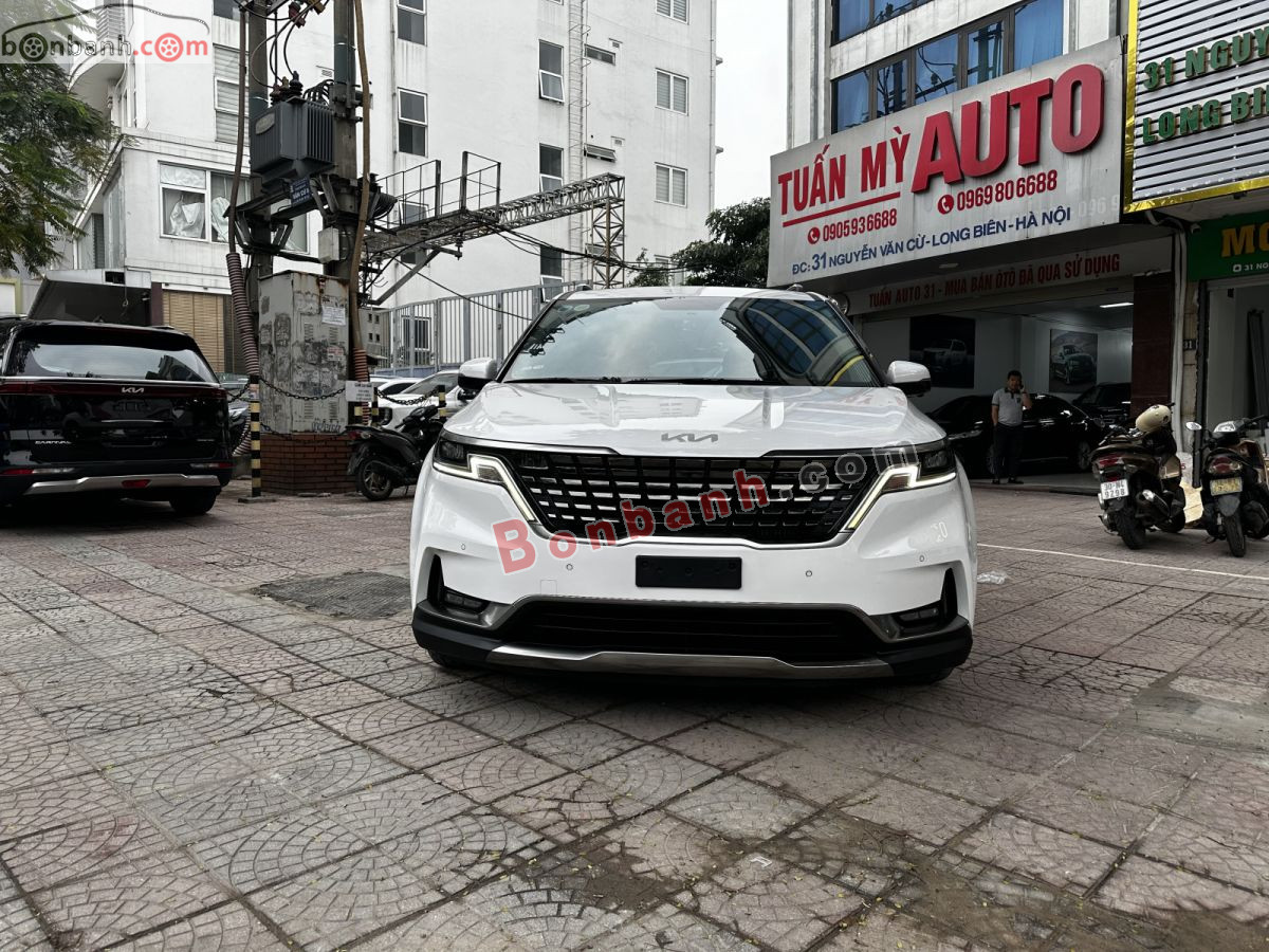 Kia Carnival Premium 2.2D 2022