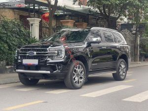 Xe Ford Everest Titanium 2.0L 4x2 AT 2025