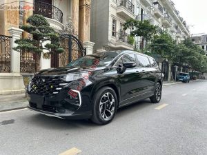 Xe Hyundai Custin Cao Cấp 2.0T 2023