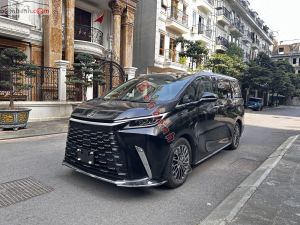 Xe Lexus LM 500h 2025