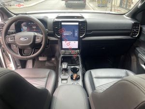 Xe Ford Everest Titanium Plus 2.0L 4x4 AT 2025