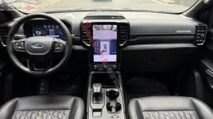 Xe Ford Everest Platinum 2.0L 4x4 AT 2025