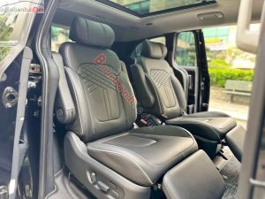 Xe Hyundai Custin Cao Cấp 2.0T 2023