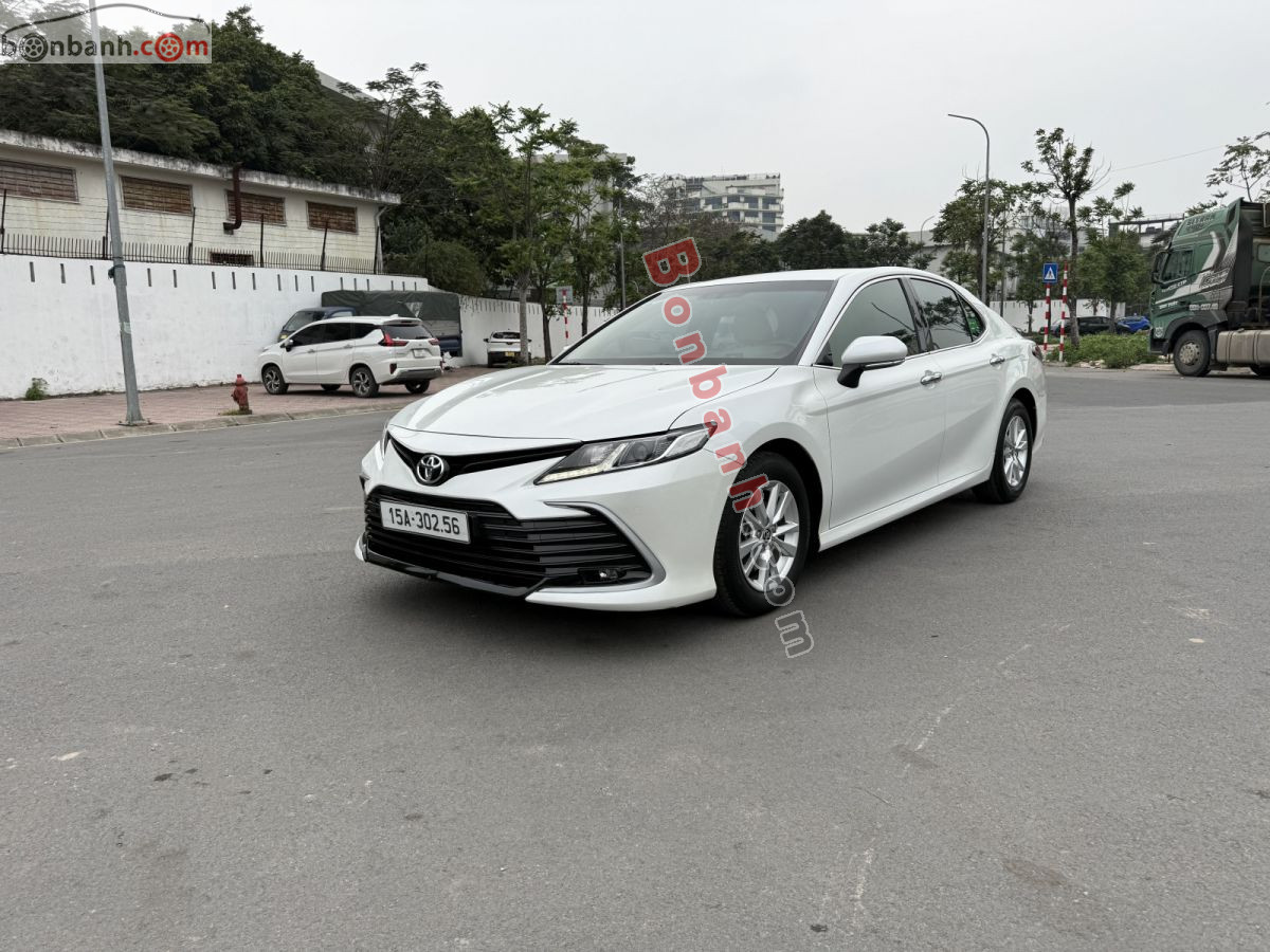 Toyota Camry 2.0G 2021