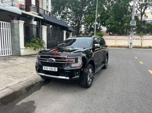 Xe Ford Everest Titanium 2.0L 4x2 AT 2025
