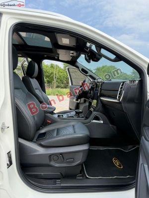 Xe Ford Everest Titanium Plus 2.0L 4x4 AT 2025