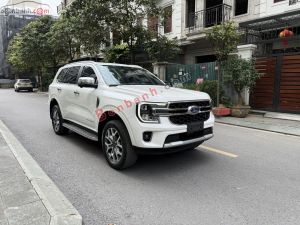 Xe Ford Everest Titanium Plus 2.0L 4x4 AT 2025