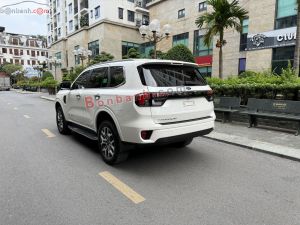 Xe Ford Everest Titanium Plus 2.0L 4x4 AT 2025