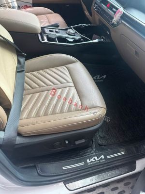 Xe Kia Sorento Signature 2.5G AT AWD 2025