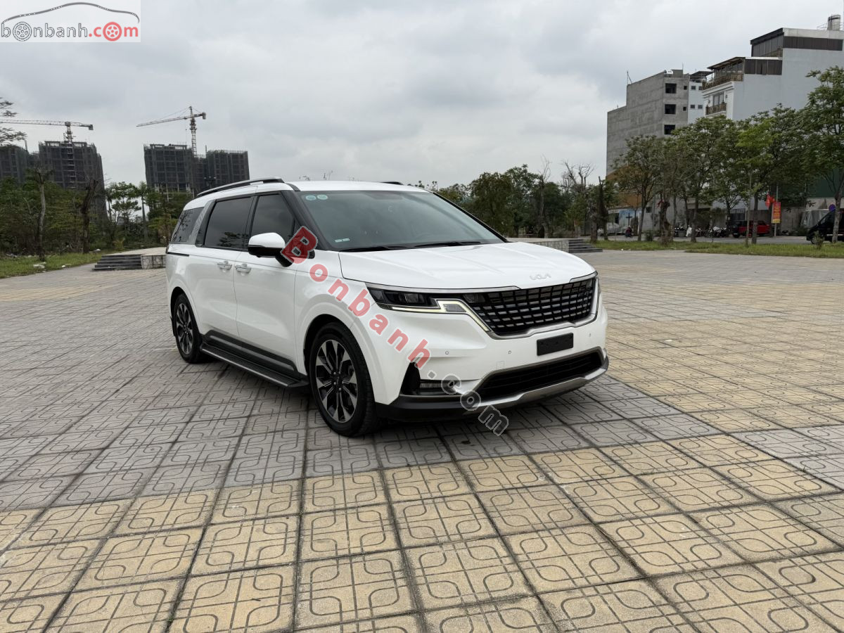 Kia Carnival Premium 2.2D 2022