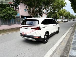 Xe Hyundai Custin Cao Cấp 2.0T 2024